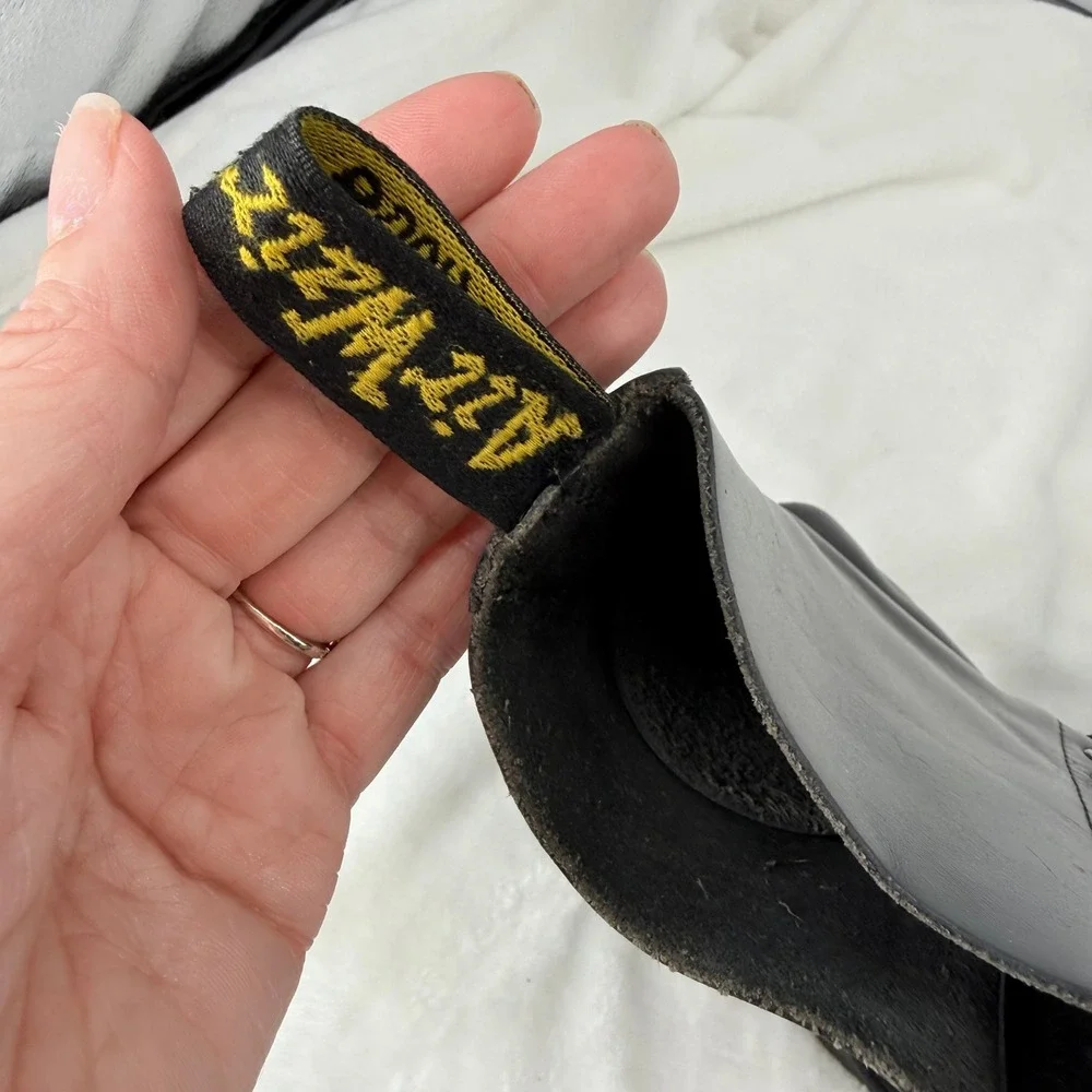 Dr Martens 1490 Black Leather 14 Eye Hole Combat Boots US Men 7 Women‎ 8 UK 6